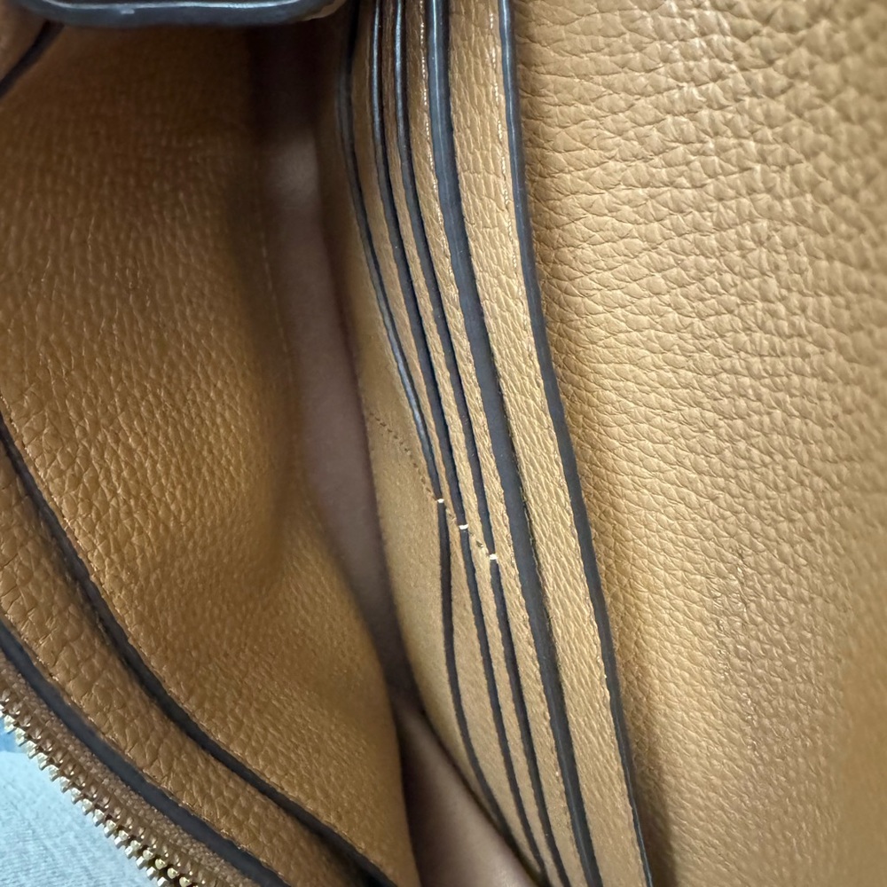 Tory Burch Thea crossbody - Picture 16 of 16